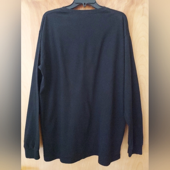 Pink brand top - Picture 2 of 7